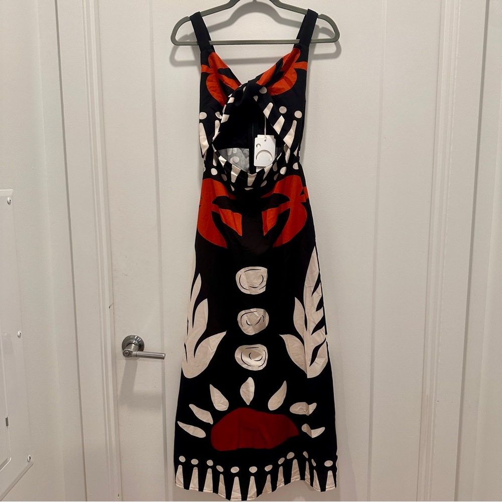 Elegant Black and Red Patterned Midi Dress